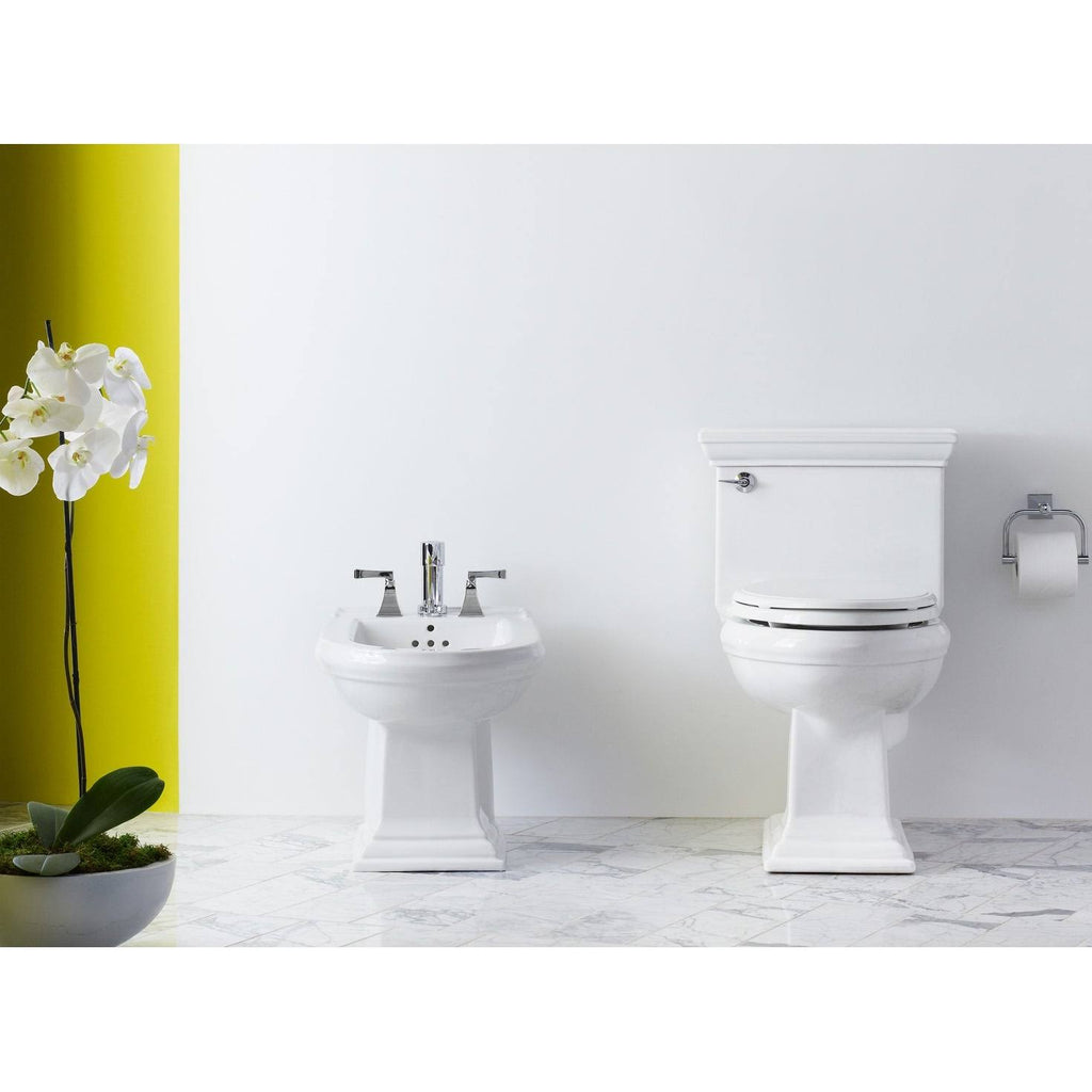 White Vertical Spray Bidet E15386