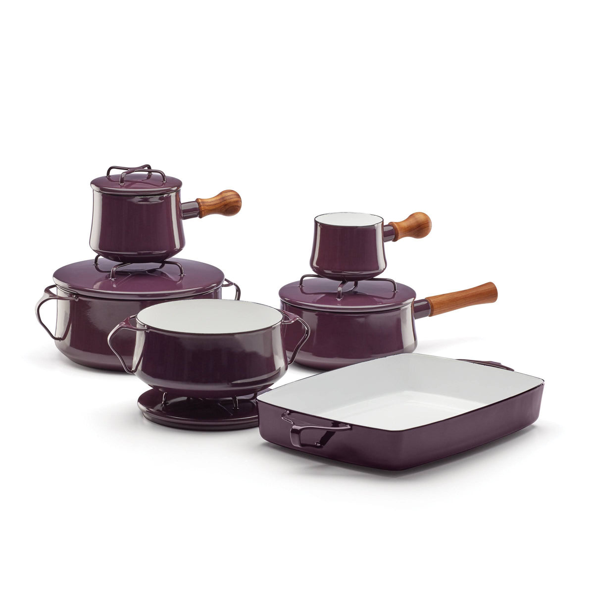 4-Quart Casserole - Plum S8340