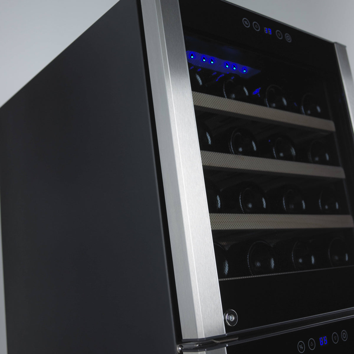 80-Bottle Wine Cooler M204