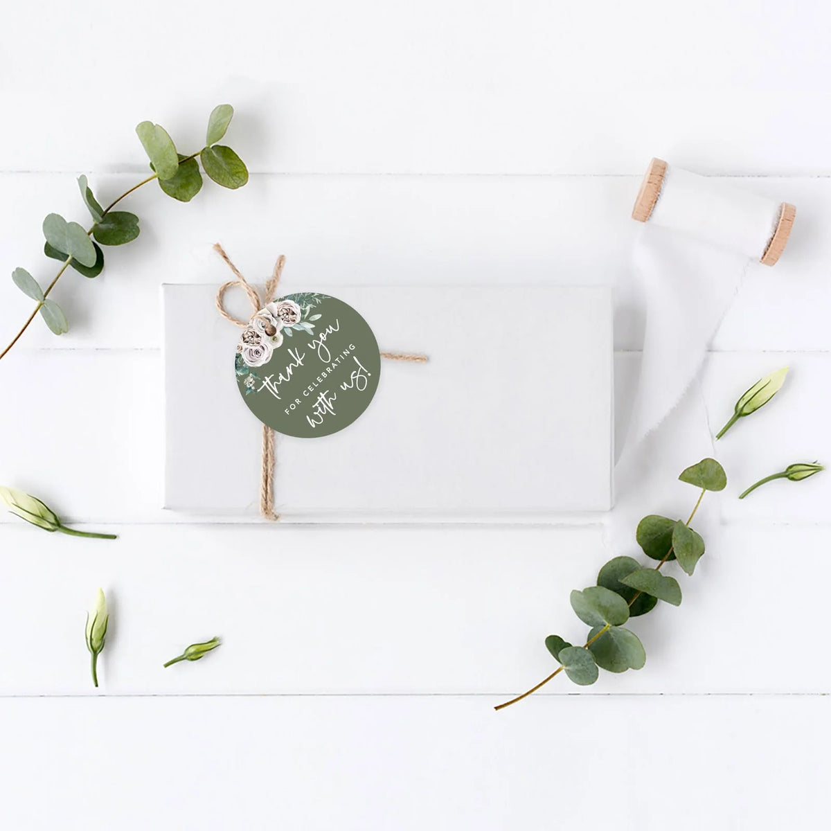 Sage Green Cream Floral Blossoms Round Gift Tags, 24-Pk Z800