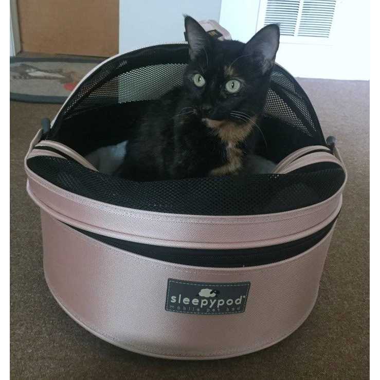 Mobile Pet Bed W526602