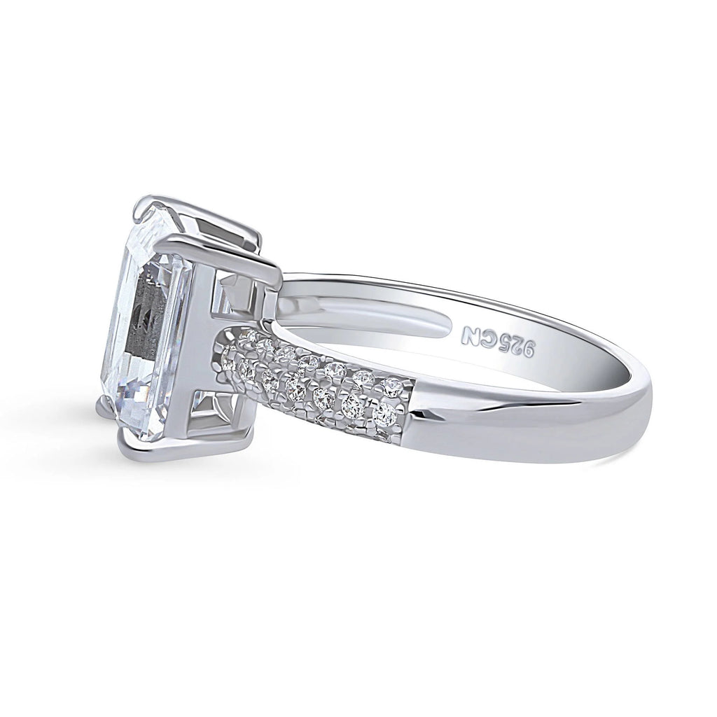 Rhodium Plated Emerald Cut Cubic Zirconia Cocktail Ring E560