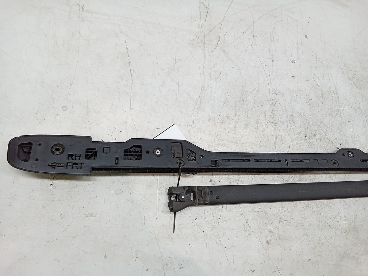 15 Dodge Caravan Right Passenger Side Roof Rack Rail I6654