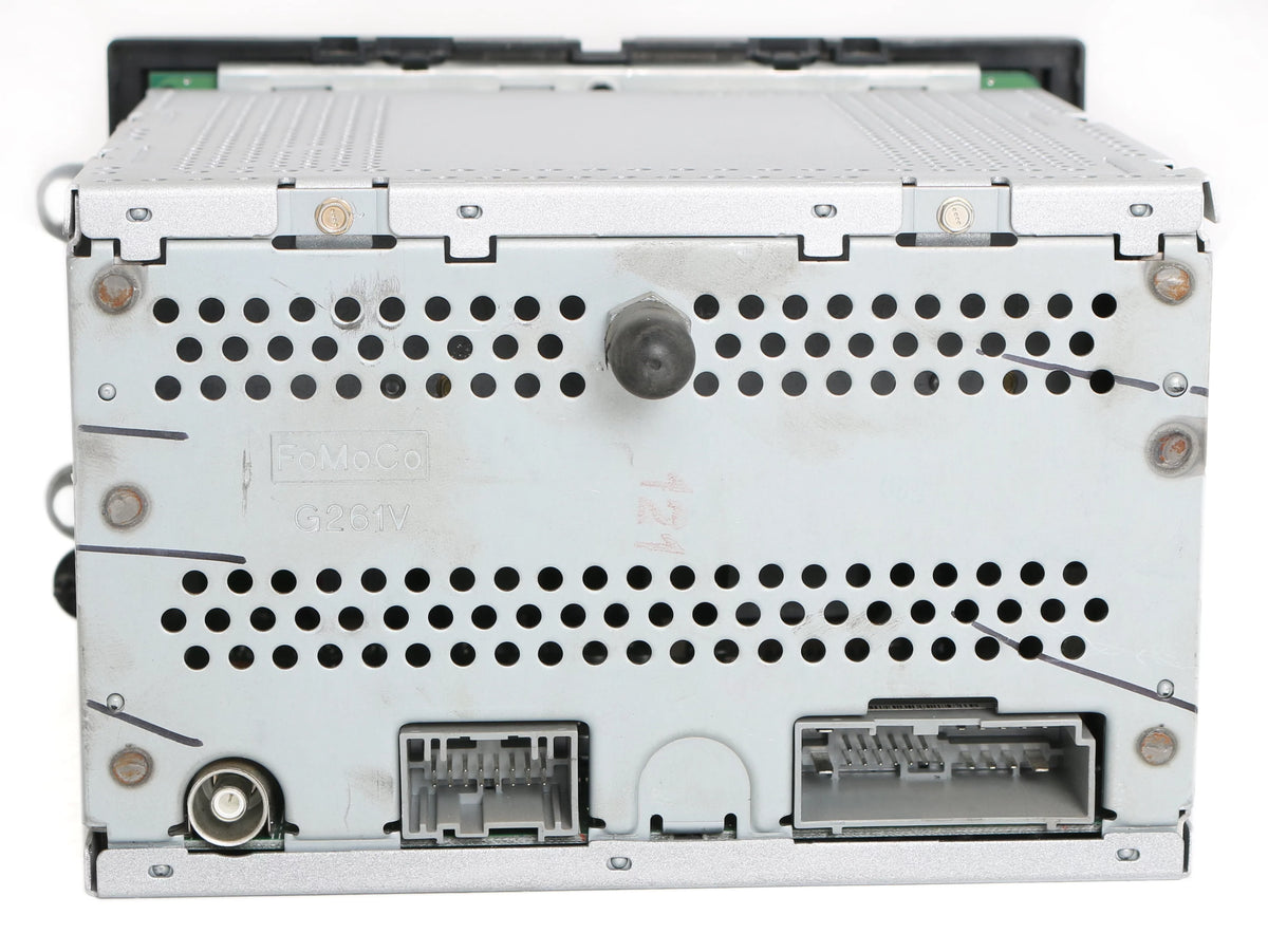 2008-2009 AM FM CD Radio with Aux Input S1753